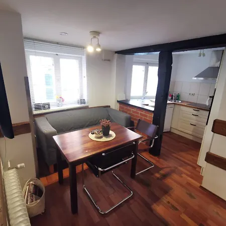 Altstadtwohnung 公寓 鲁纳