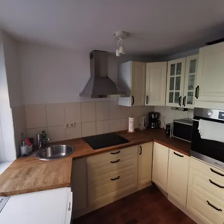 Altstadtwohnung דירה *